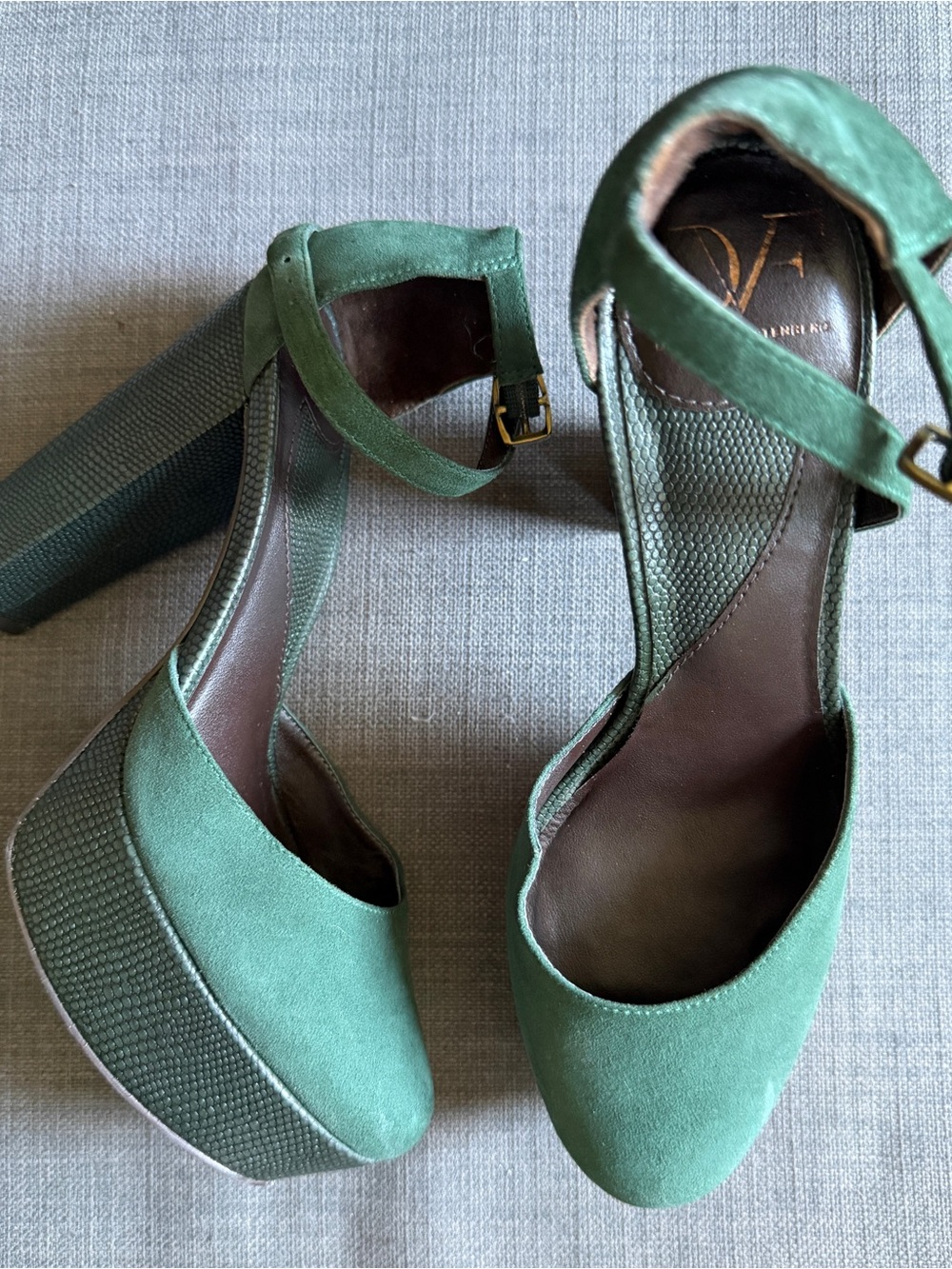 DVF Green Suede Platform Heels with Ankle Strap SIZE 6M